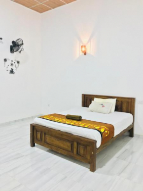 Elisha Place Hiriketiya